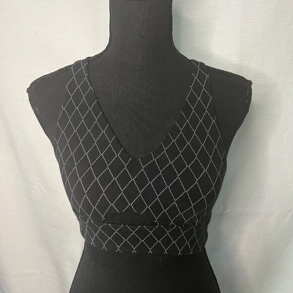 ♧ Victoria Sport Sports Bra Black & White Diamond Pattern XS - 0399 - Picture 1 of 3